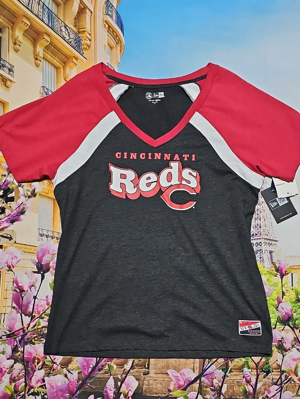 New Era Cincinnati Reds Short Sleeve V-Neck Tee Shirt XL New